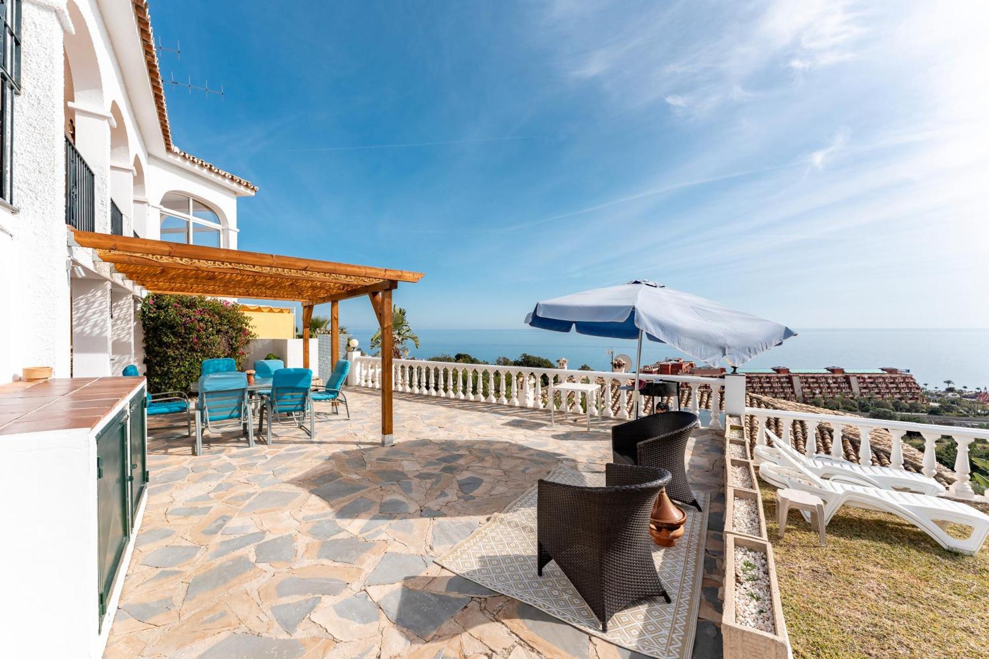Villa Magica Andalucian Charm Benalmádena Exteriör bild